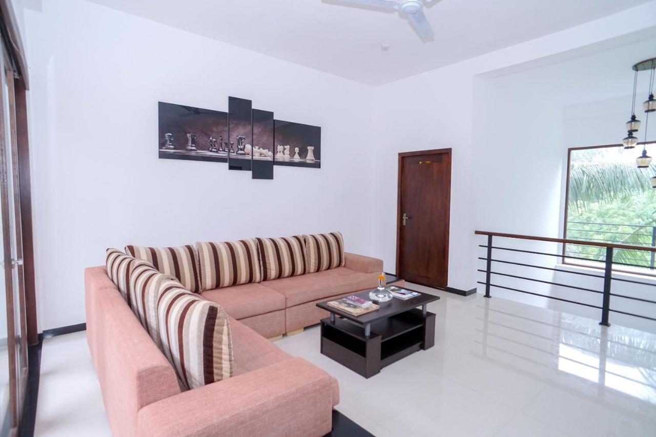 Senki Villa Гале Екстериор снимка