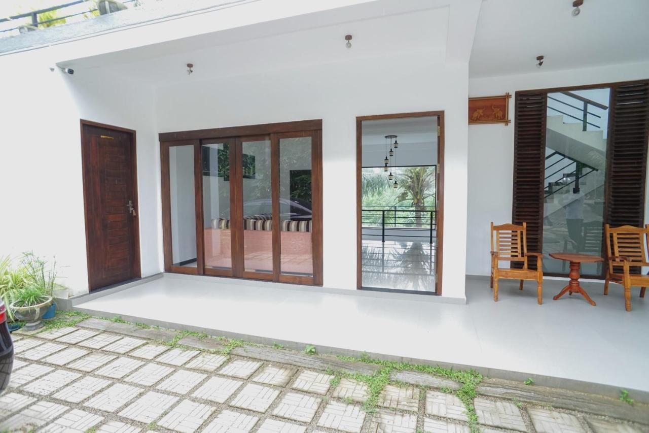 Senki Villa Гале Екстериор снимка